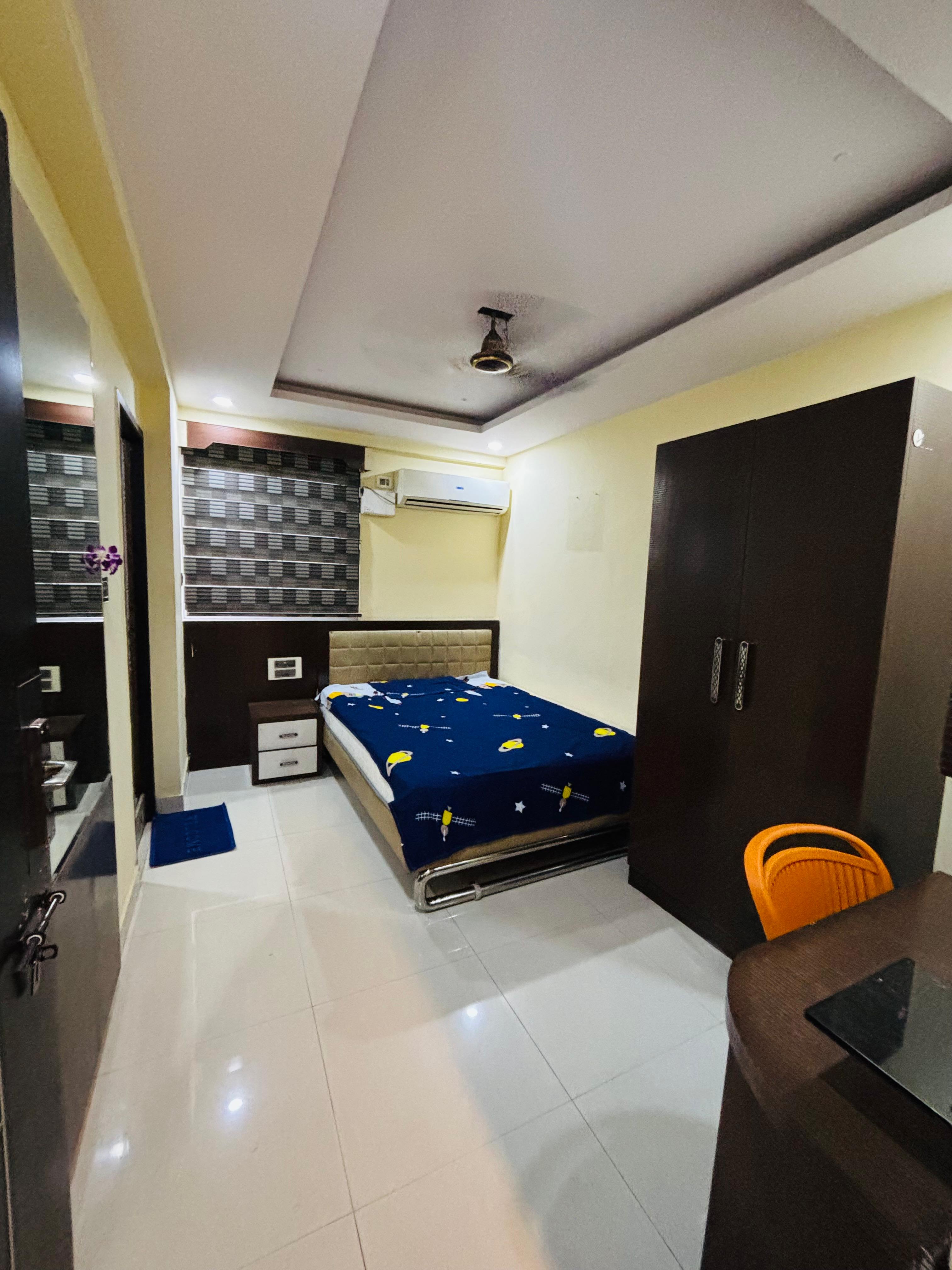 Room Sample 1